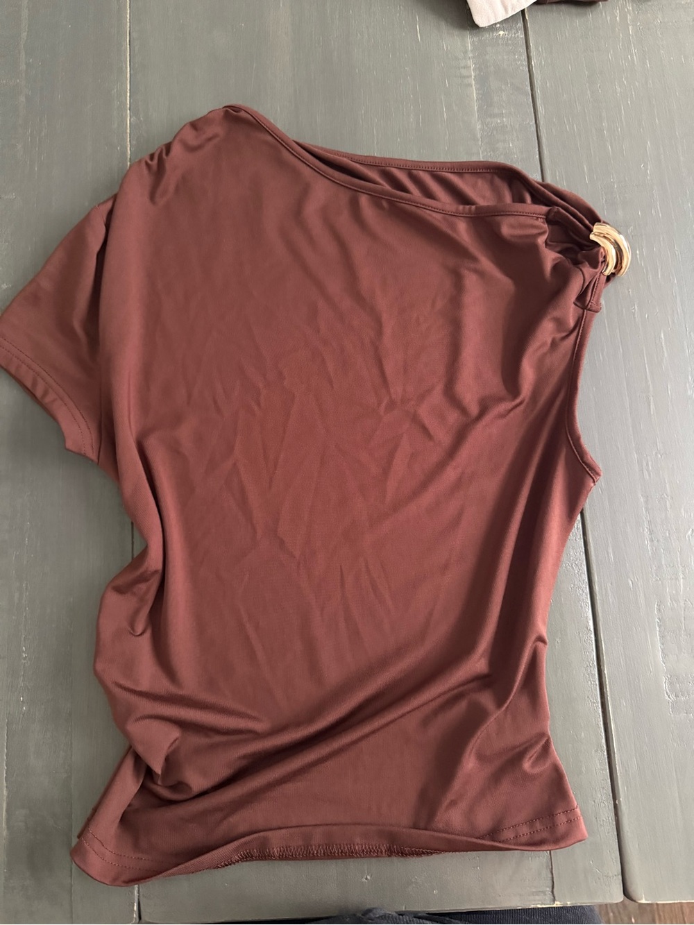 SHEIN One-Shoulder Ring-Accent Tank Top in Deep Brown